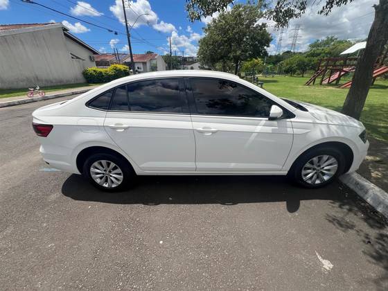 VOLKSWAGEN VIRTUS 1.6 MSI TOTAL FLEX AUTOMÁTICO